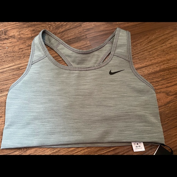 NIKE Dri-FIT Swoosh Non-Padded Sports Bra - SM/MED - Picture 9 of 14